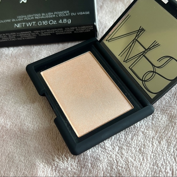 Nars hot sand highlighter limited edition - Picture 8 of 9